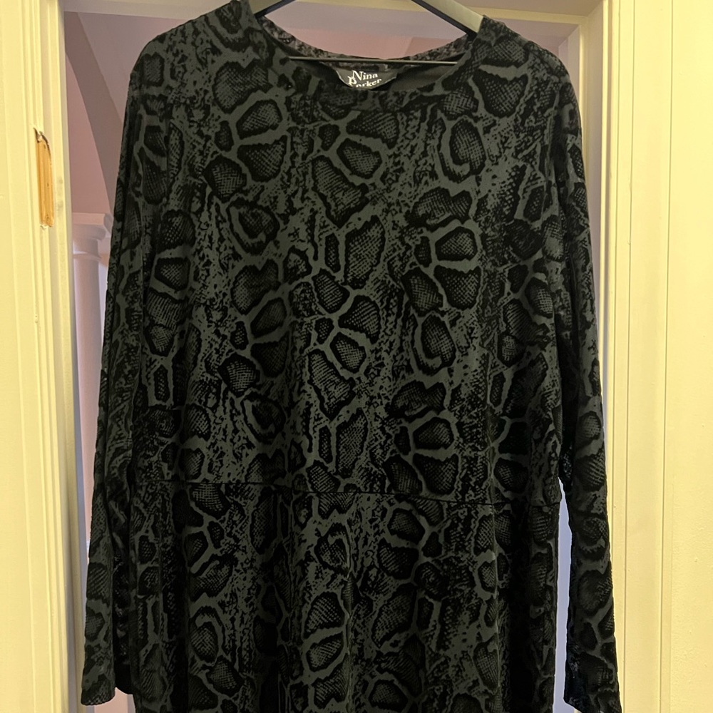 Nina Parker snake skin print dress - 3x